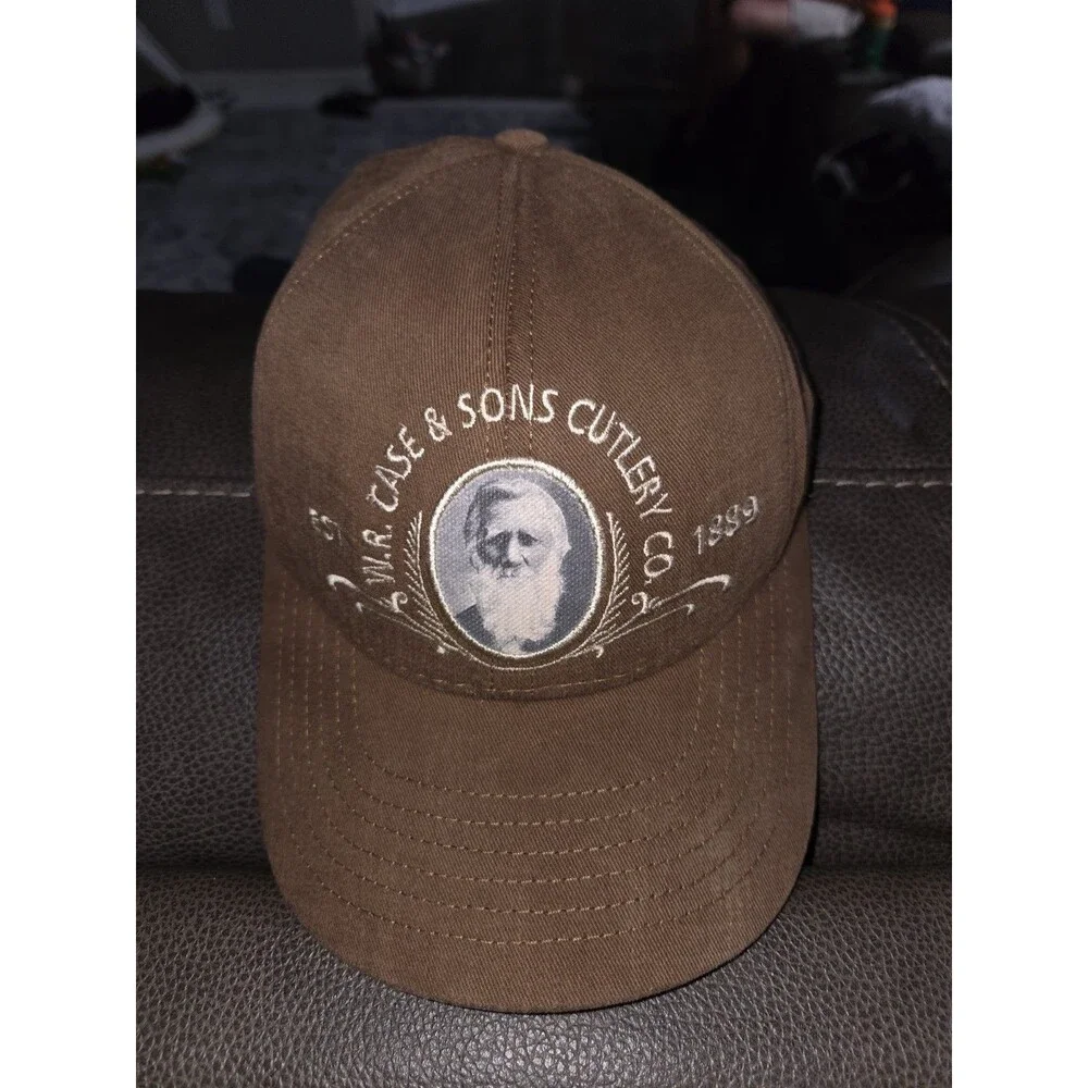 Vintage W.R. Case & Sons Cuttlery CO Embroidered Brown Trucker Hat Strapback